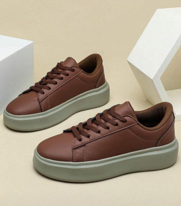 Brown Classic Breathable Casual sneakers