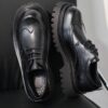 Black Classic Retro Brogue Carved Men's Casual Leather Shoes