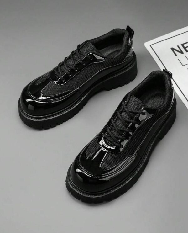High quality glossy think leather formal shoe