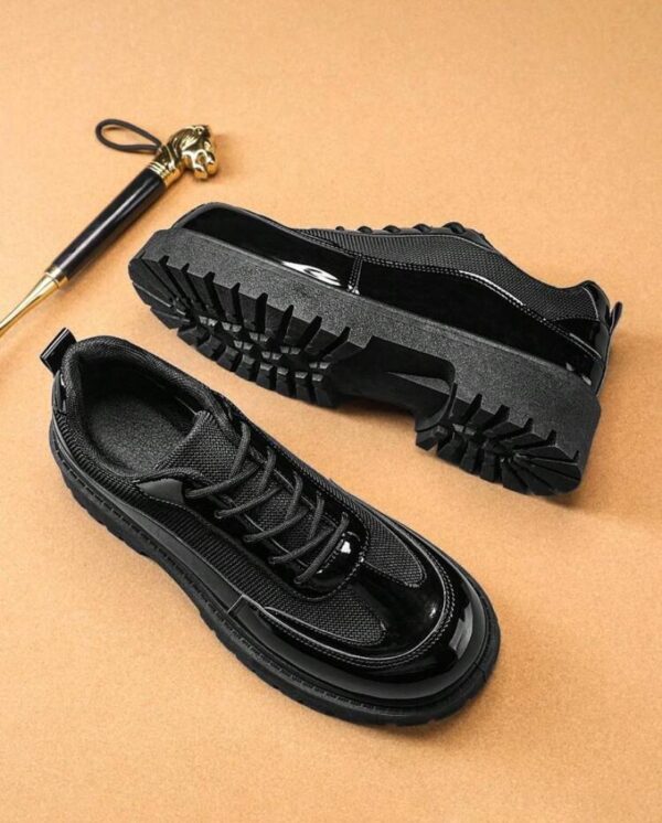 High quality glossy think leather formal shoe