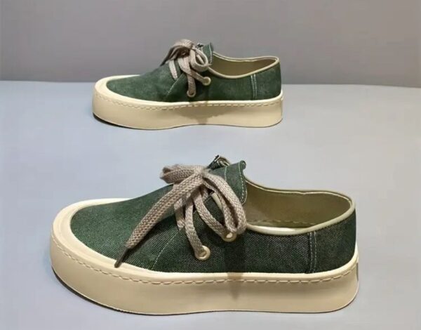 The Green Vintage Sneakers