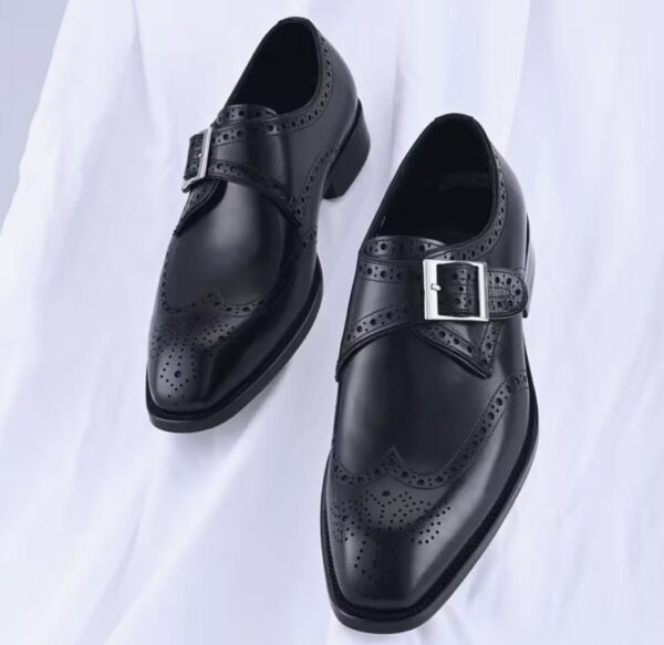 Black Italian formal shoes