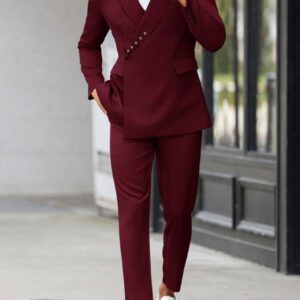 One breasted stylish maroon suit