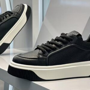 Black white think sole sneaker