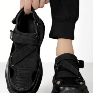 Black outdoor fashion slippers