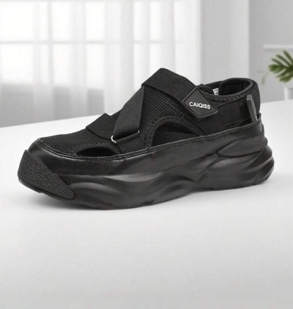Black outdoor fashion slippers