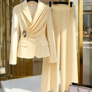 Cream Ladies Elegant Suit