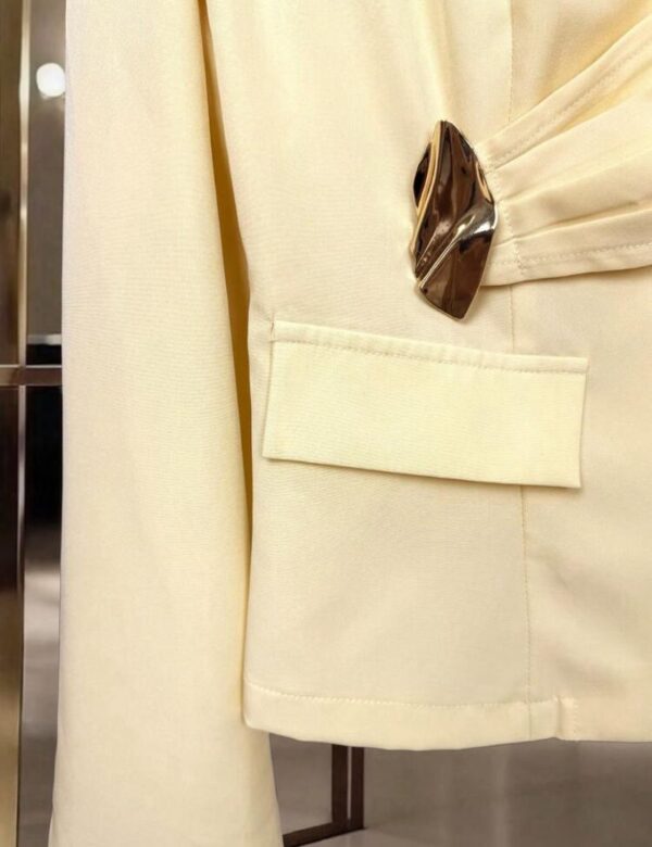 Cream Ladies Elegant Suit